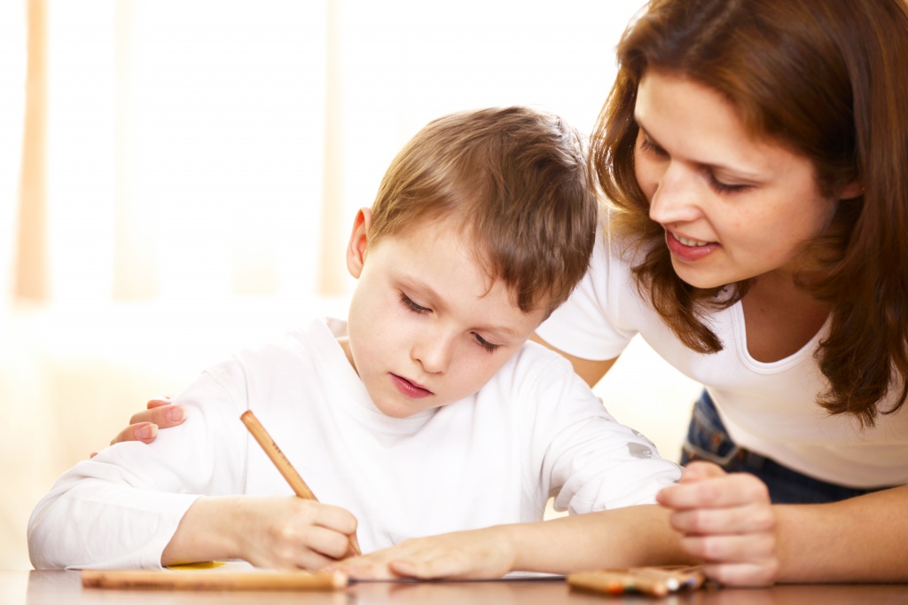 Как правильно делать уроки с ребенком?