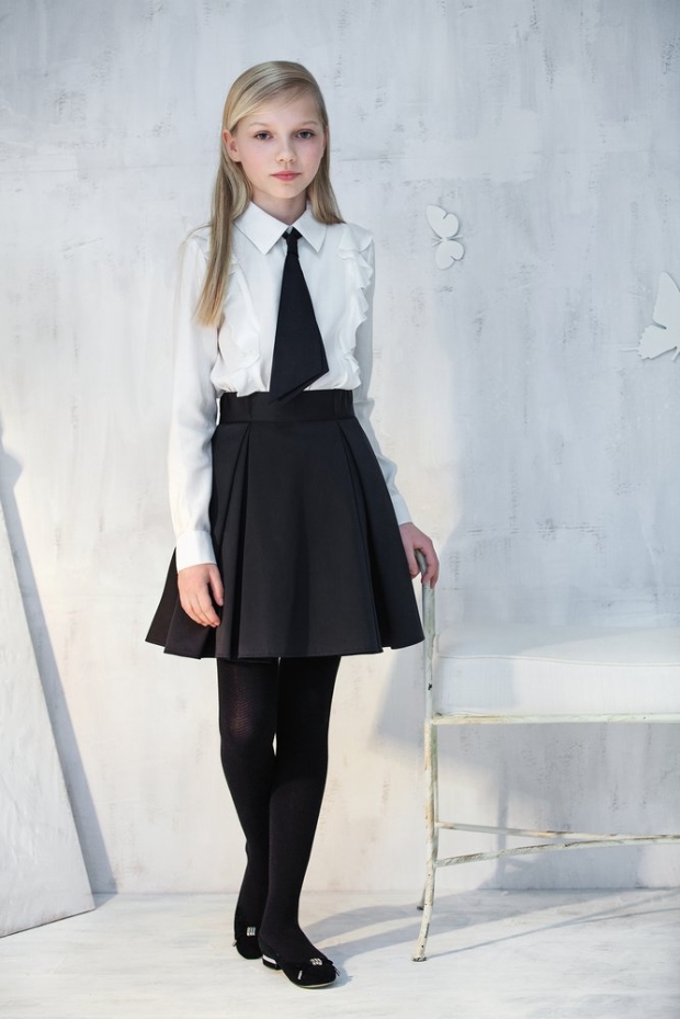 Как модно, стильно и красиво одеть девочку в школу